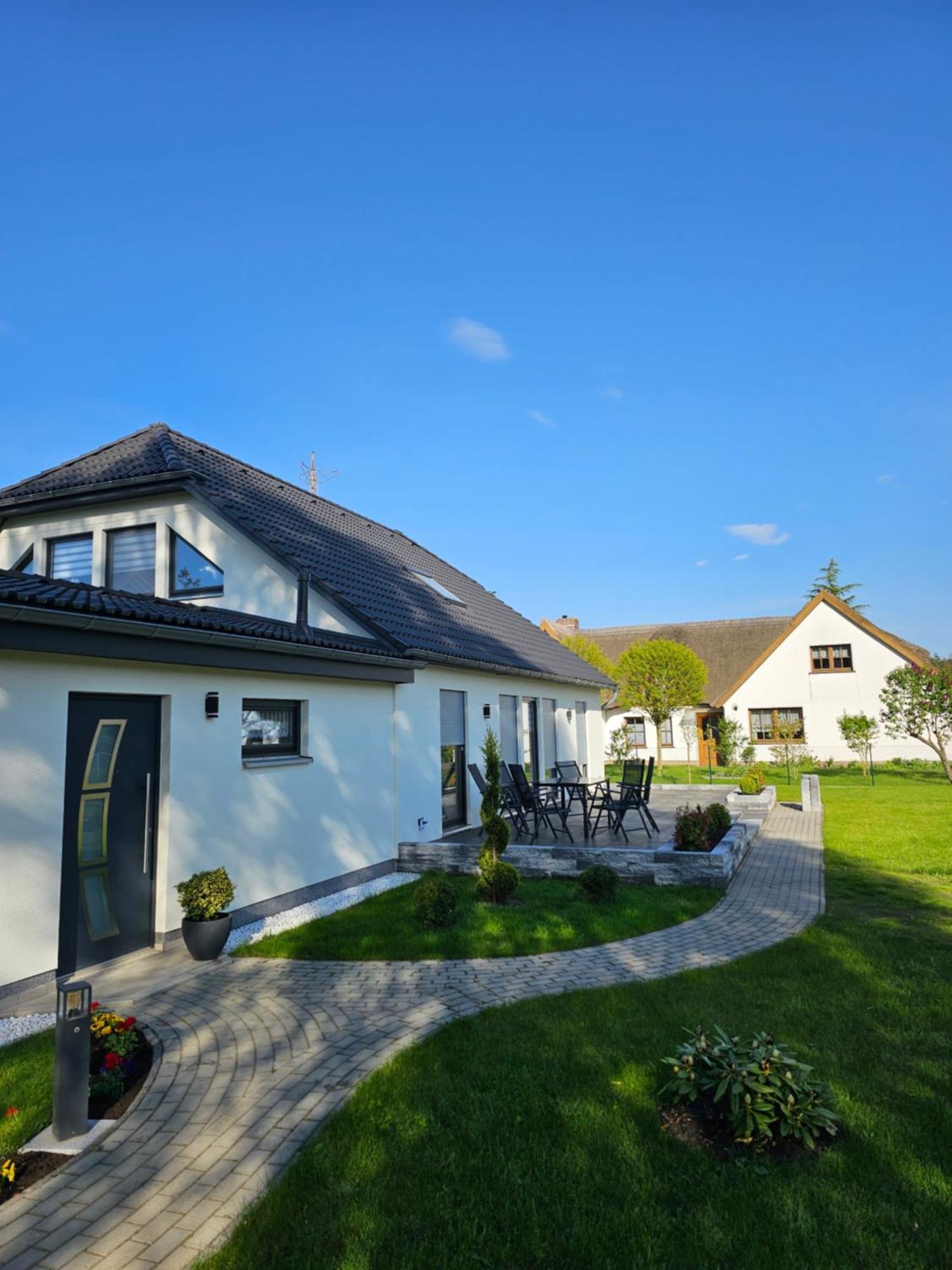 Appartement Haus Am Bodden à Fuhlendorf  Extérieur photo